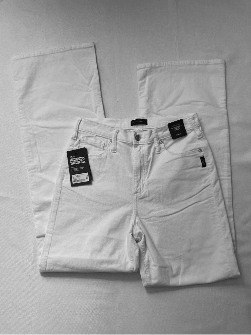 Silver Jeans 28/33 Corduroy Women's Mid Stretch White Trouser Pant